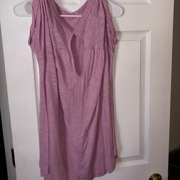 Pink top - Picture 1 of 3